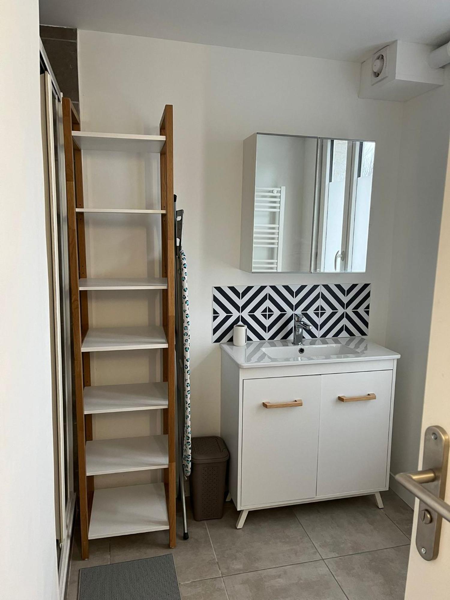 Le Charme Citadin 55 M² Avec Exterieur Valenciennes
