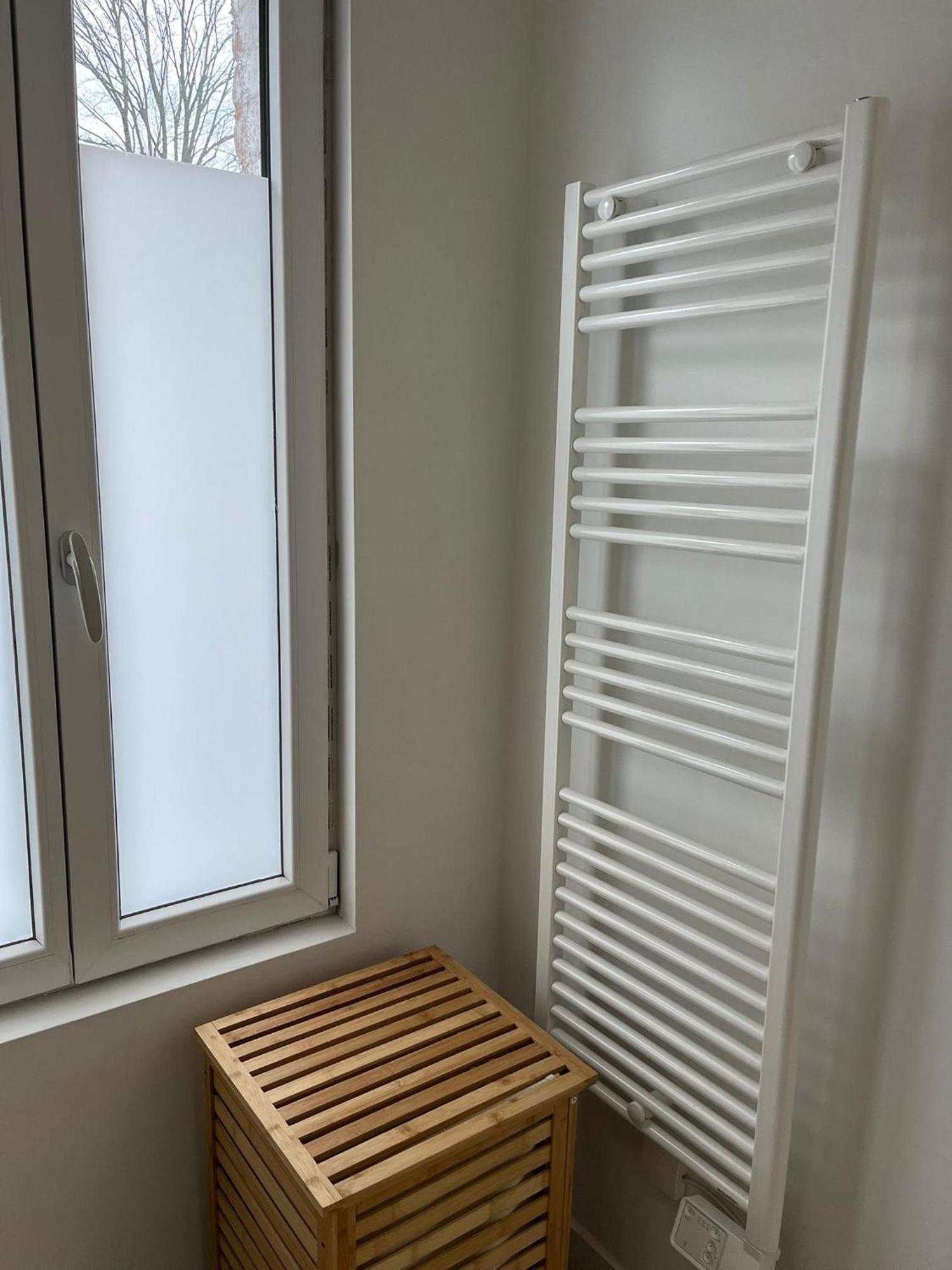 Le Charme Citadin 55 M² Avec Exterieur Ferienhaus Valenciennes